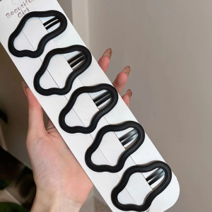 Womens Leather Cloud Pattern Hair Clips Side Bangs BB Pins Hollow out Design Hair Accessories Fresh out Korean Style