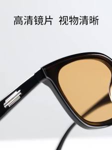 COLORE.IN | Kính Râm Đẹp Chống Tia UV Khi Lái Xe