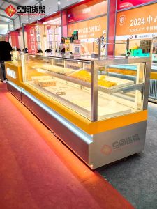 High-End Chinese Style Stainless Steel Glass Display Case Wooden Bread Cabinet Commercial Court Peach Crisp Refrigerator