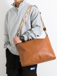 Japanese Style Soft Leather Large Capacity Mens Crossbody Bag Fashionable Simple Commuter Bag Trendy Shoulder Bag