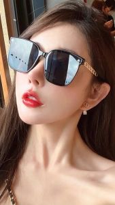 Kính mát nữ M28iii KÍNH VUÔNG - Kính râm lái xe chống tia cực tím  UV400Thiết kế vừa vặn với khuôn mặt của bạn thích hợp sử dụng du lịch dã ngoại