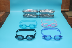 (XẢ KHO) Kính bơi Speedo 301 dùng cho người lớn  Kính bơi Cao Cấp chống tia UV Chống bám sương Viền mắt kính bằng silicon ngăn nước vào mắt