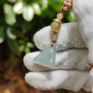 🌱 Natural Type A Jadeite Jade Lotus Pod Pendant 🔥 | Energy Aligned for Singapore’s Urban Spirit (Sku: pendant450)