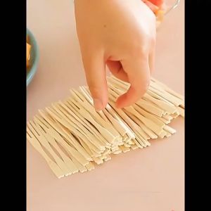 Homehub Bamboo Fork Small Fork for Siomai Takoyaki Fishball Fruits Salads Desserts 100 pcs