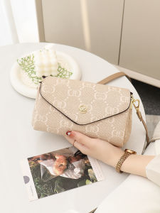 TAOHUALIHUA | New Lightweight Luxury Floral Multi-layer Square Shoulder Bag