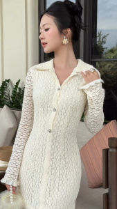 Tên sản phẩm Váy ren thiết kế nữ Lace Enchant - Váy Dệt Trắng Kem Dài Tay Cổ Vest Thanh Lịch - V001 - LEMONT
