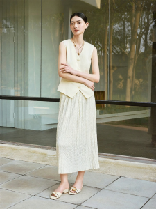 YINER | French Style Corn Kernel Pleat High Waist Straight A-line Skirt
