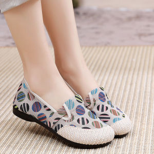 IELGY 2025 Spring and summer cloth shoes womens breathable linen fisherman shoes flat slip-on pattern mules