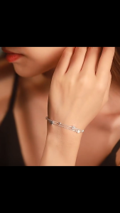 BW jewerly สร้อยข้อมือเงิน Star Story กําไลข้อมือผู้หญิง สร้อยข้อมือสตาร์ไลท์ กำไลแฟชั่น ของขวัญ S04