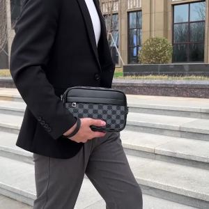 Fashion Business Shoulder Bag PU Leather Men Clutch Bag Wide Strap Crossbody Bag Designer Casual Male Messenger Pack Phone Purse