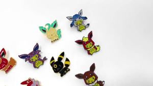Bandai | Hoạt Hình Dễ Thương Cáo Evolution Series Cosplay Men Pin Ve Áo Thổ Cẩm Sưu Tập Phù Hiệu Dành Cho Người Hâm Mộ Nhân Vật Quà Tặng