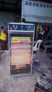 เครื่องฟักไข่ M6002JAE - รุ่นใหม่ ด้วยระบบอุณหภูมินิรภัยและความชื้นนิรภัย