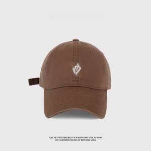 หมวกเบสบอลทรงกว้างสไตล์ใหม่สำหรับผู้ชายและผู้หญิง หมวกทรงปากเป็ดสีดำ เอวสูง คอกลม สำหรับสวมใส่ในฤดูใบไม้ผลิ ฤดูร้อน ฤดูใบไม้ร่วง ฤดูหนาว