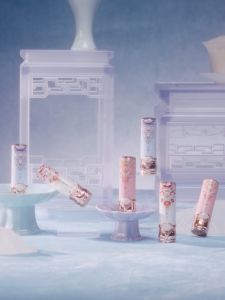 Flower Knows Butterfly Cloud Collar Collection  Glossy Lipstick High shine hydrating non-greasy 3.5g