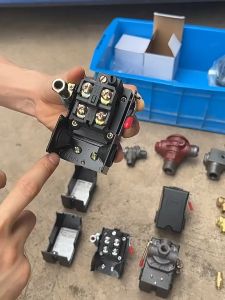 1 ชิ้นพอร์ตเดียวสวิตช์ความดันสำหรับเครื่องอัดอากาศ 135-175psi หนัก Pressure Switch Control 26 แอมป์สวิตช์ความดันสวิตช์ความดันสวิตช์ความดันสวิตช์ 26 แอมป์