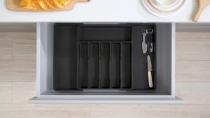 Cutlery Organizer Drawer Kitchen Silverware Organizer Expandable Cutlery Storage Tray Adjustable Multi Compartment Tray