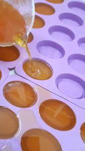 YUKYAI SOAP 2 ก้อน สบู่ดูแลผู้ชาย เพิ่มความมั่นใจ สบู่สำหรับท่านชาย BIG สุขภาพดี ของแท้ ไม่ระบุชื่อหน้ากล่อง