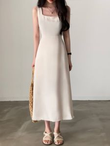 Elegant Black Maxi Dress with Square Collar Sleeveless Waist-Cinching Strap Vest Style Womens Fashion Summer New Hepburn Style