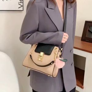 TAS SELEMPANG WANITA FASHION / TAS BAHU WANITA IMPORT / TAS WANITA FASHION / TAS FASHION IMPORT WANITA / TAS SELEMPANG WANITA IMPORT