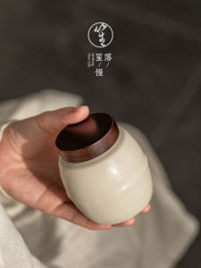 ถังเก็บใบชาเซรามิกกระป๋องปิดผนึกถังเก็บชาไซส์เล็กพกพาสะดวกกล่องเก็บของไม้มะเกลือมินิโถเก็บชา