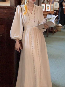 LIRUSHAN | Elegant French Style White V-Neck Maxi Dress