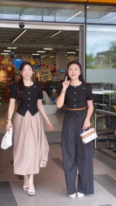 [MUA 2 GIẢM 25K] Set lẻ Áo sơ mi nữ kiểu nữ thiết xẻ lai V sang trọng GUMAC AE10054 - LAF1011 - Chân váy nữ dáng xòe thời trang GUMAC VE10018