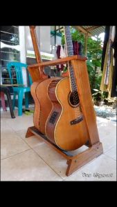 Stand Gitar 4 Slot / Guitar Electric / Bass / Acoustic