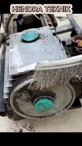 SIKAT GOLOK SIKAT BAJA 1 BARIS SIKAT GAGANG PLASTIK SIKAT KAWAT BENGKOK PEGANGAN PLASTIK SIKAT KARAT MESIN