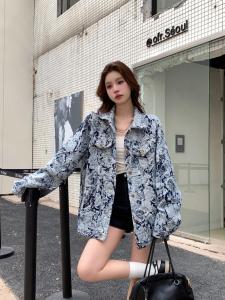French Elegant Heavy Duty Denim Jacket Women Spring Autumn Winter Ladylike High Design Sense Blouse Top Floral Embroidery