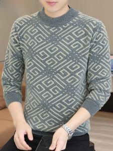 HENGYUANXIANG | เสื้อสเวตเตอร์ถักหนาสำหรับผู้ชาย ฤดูใบไม้ร่วง/ฤดูหนาว เส้นใยโพลีเอสเตอร์ คอปกสั้น ทรงหลวม แขนยาว ปกติ