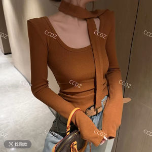 Áo Thun Dài Tay Mùa Thu Phong Cách Cổ Chữ U Thiết Kế Hai Mặt Lông Cừu Ôm Vừa Vặn Gợi Cảm Thời Trang Áo Thun Nữ