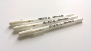 Sakura Gelly Roll White Gel Pen Pulpen Warna Tinta Putih