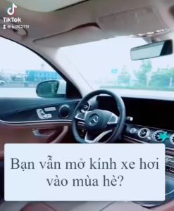 Ô dù che nắng kính lái ô tô phản quang chống tia UV cách nhiệt giảm nóng bảo vệ nội thất xe hơi hiệu quả