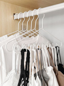 เสื้อผ้าชั้นในแบบโลหะ รูปคลื่น ตัวรับชั้นในหลายช่อง ประหยัดพื้นที่ ตัวรับเสื้อผ้าแบบพิเศษ ชั้นวางเสื้อผ้าชั้นใน