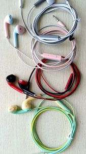Headset Macaron U24 / Earphone Unik 2 Tone Warna Hifi Audio Mate Color AH040 - LM