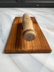 Bàn Chà Hồ Giá Tỵ -Tiêu Chuẩn Lựa Lõi 100% Dày 2Cm-Kích Thướt 14*16*27Cm