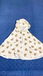 Áo choàng cánh dơi cho bé có viền vải muslin chống nắng có nút gài có mũ kính dài 43cm từ 0-4 tuổi