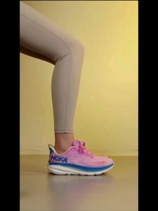 รองเท้าวิ่งมืออาชีพ ONEONE Clifton 9 ระบายอากาศและเบาพิเศษ รองรับแรงกระแทกพื้นรองเท้าหนา ไซส์ชายและหญิง