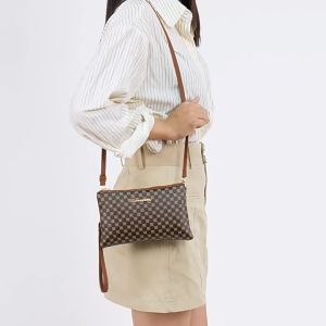 1721 ( READY STOCK ) PU SLING BAG EU FASHION HOUSE