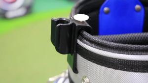 1Pcs Plastic Simple Golf Putter Clamp Clip Holder Golf Club Bag Putting Organizer Container Ball Marker Black Golf Training Aids