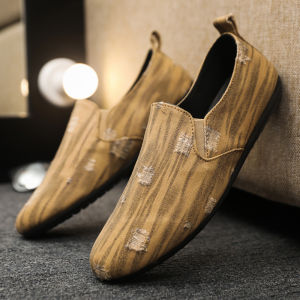 รองเท้าลำลองผู้ชาย ฤดูร้อน 2025 รองเท้า Loafers แบบสวมสบาย สไตล์อังกฤษ ระบายอากาศได้ดี รองเท้า Loafers สวมใส่สบาย รองเท้าผ้าฝ้าย