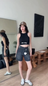 Acasey กางเกงยีนส์ผู้หญิง ขาสั้น แต่งกระเป๋าหน้า วินเทจ ผ้ายีนส์ไม่ยืด ทรงสวย ไซส์ S - XL