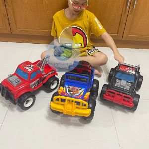 รถออฟโรด รถจิ๊บตำรวจ รถของเล่นเด็ก ล้อโต คันใหญ่ รถกะบะ รถบิ๊กฟู รถจิ๊บ ผู้ประสบการณ์: เด็ก