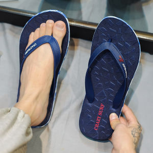 Mens Summer Outdoor Sandals Trendy Personalized Anti-Slip Beach Thong Slippers Breathable Flat Heel Rubber Sole PVC Upper