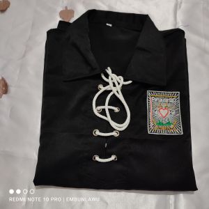 Atasan sakral warga psht blackjet