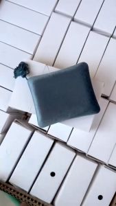 Elegant Vintage Style Velvet Jewelry Box with Chain for Rings Earrings - High-Quality Storage Case