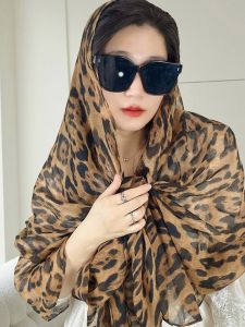 Good Matching Meat Covering Spring and Summer Sunscreen Scarf Womens Windproof Scarf Leopard Print Autumn and Winter Outer Shawl Men