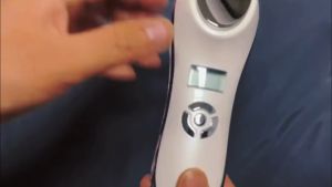 Facial Hot&Cold Vibration Massager Ice Skin Care Cryotherapy Calm Skin Shrink Pores Warm Heating Relax Skin Lifting Device