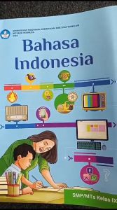 Bahasa Indonesia Kelas 9 SMP Kurikulum Merdeka Kemendikbud