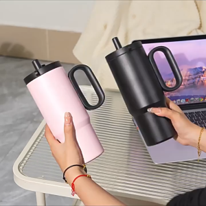 Ice King Mug 316 Stainless Steel Handle Ice King Mug Giant Vacuum Insulated Mug with Tea Storage Portable Straw Car Cup 冰霸杯